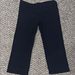 Lululemon Athletica black Cropped Leggings